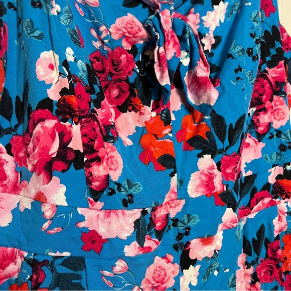 Torrid Floral Romper Jumpsuit Women Size 3X - Picture 2 of 4